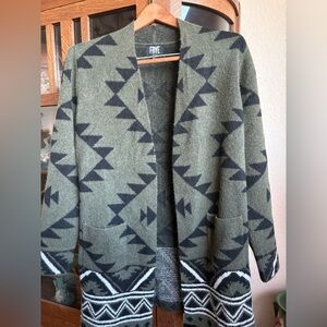 Frye Cozy Navajo Print Cardigan Sweater Green and Black Size Small